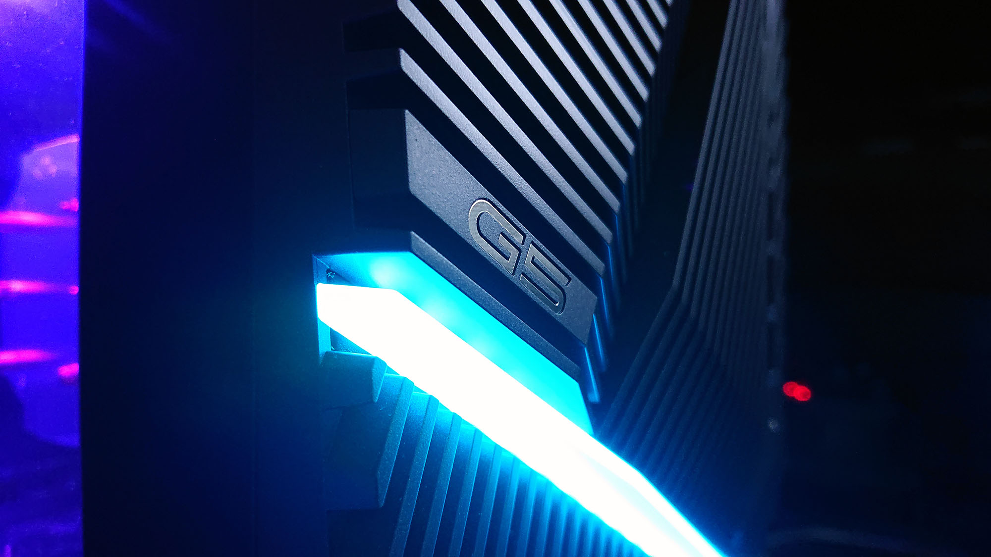 Dell G5 ゲーミングデスクトップ