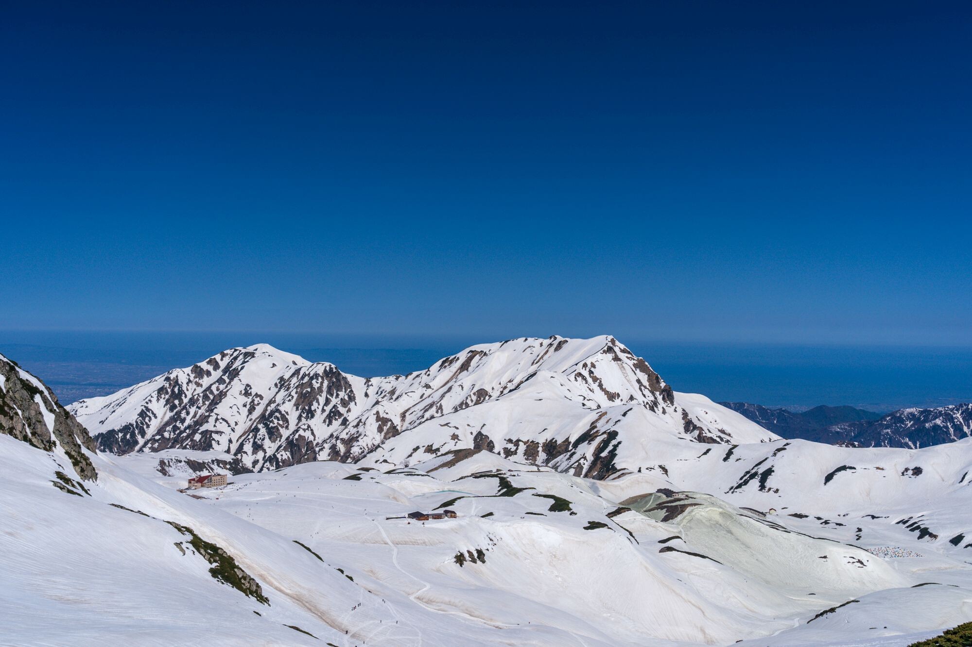 残雪の立山 雄山登山【2日目】