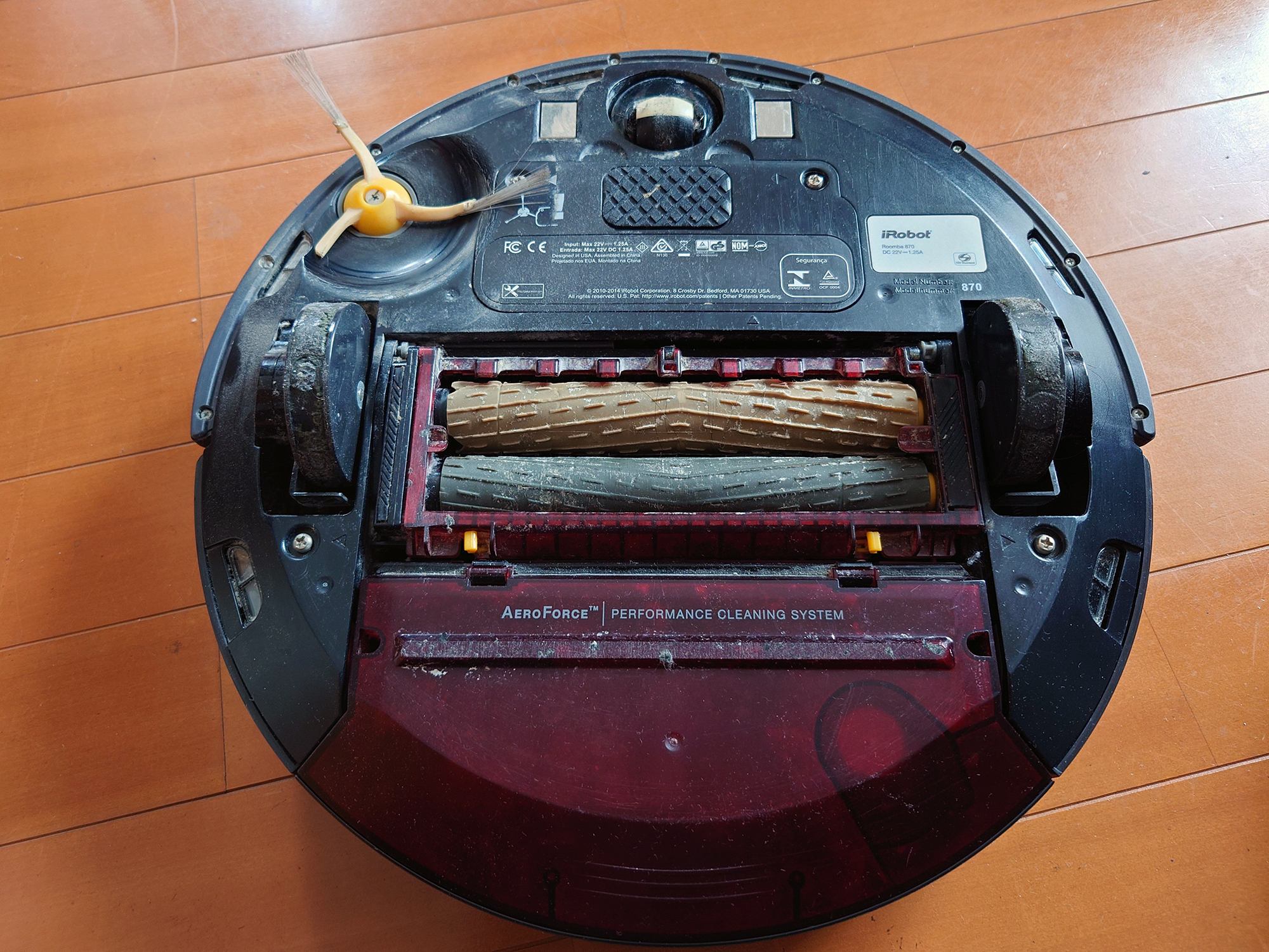 ルンバ870のタイヤ交換