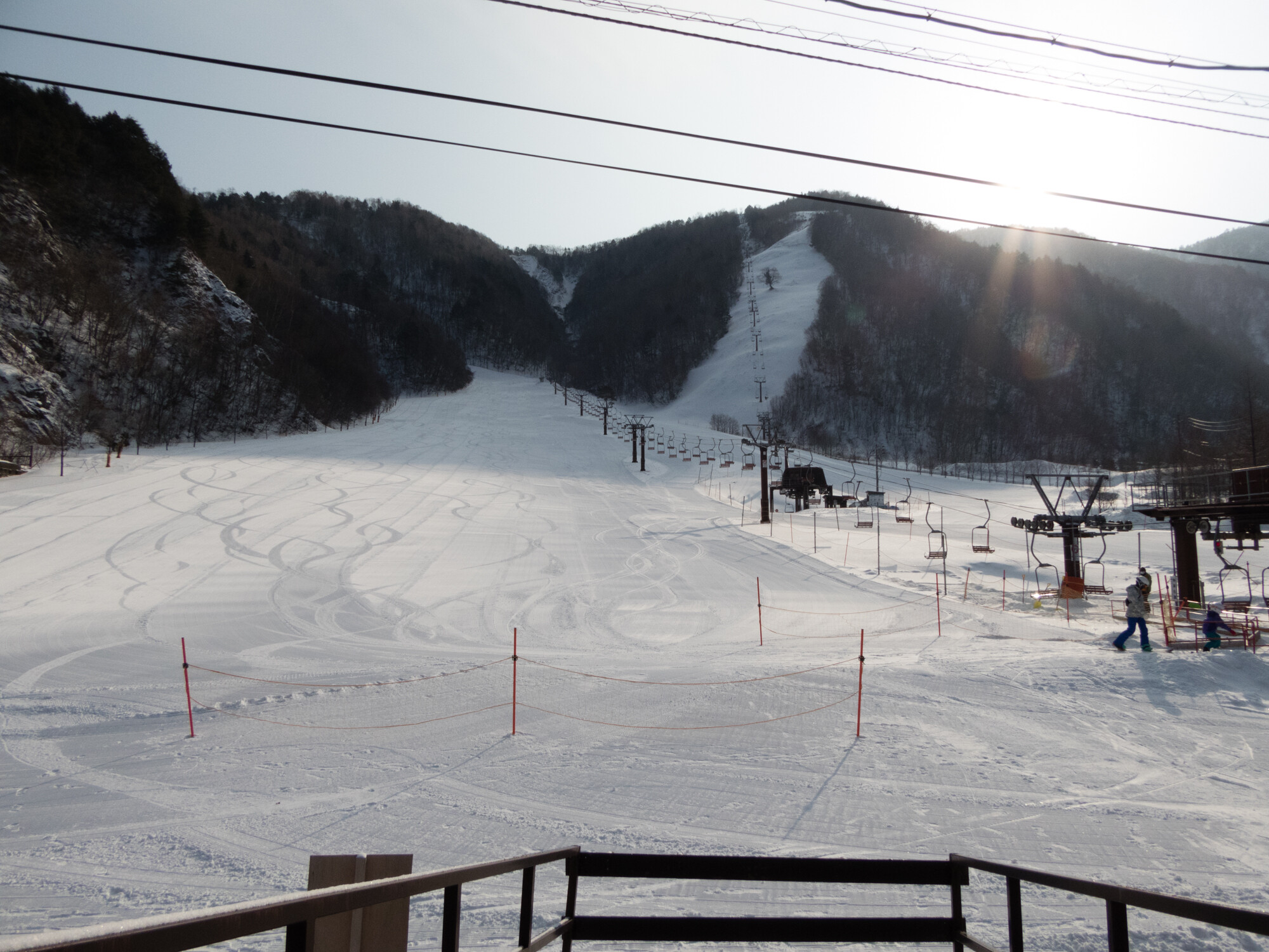 平湯温泉スキー場でスキー