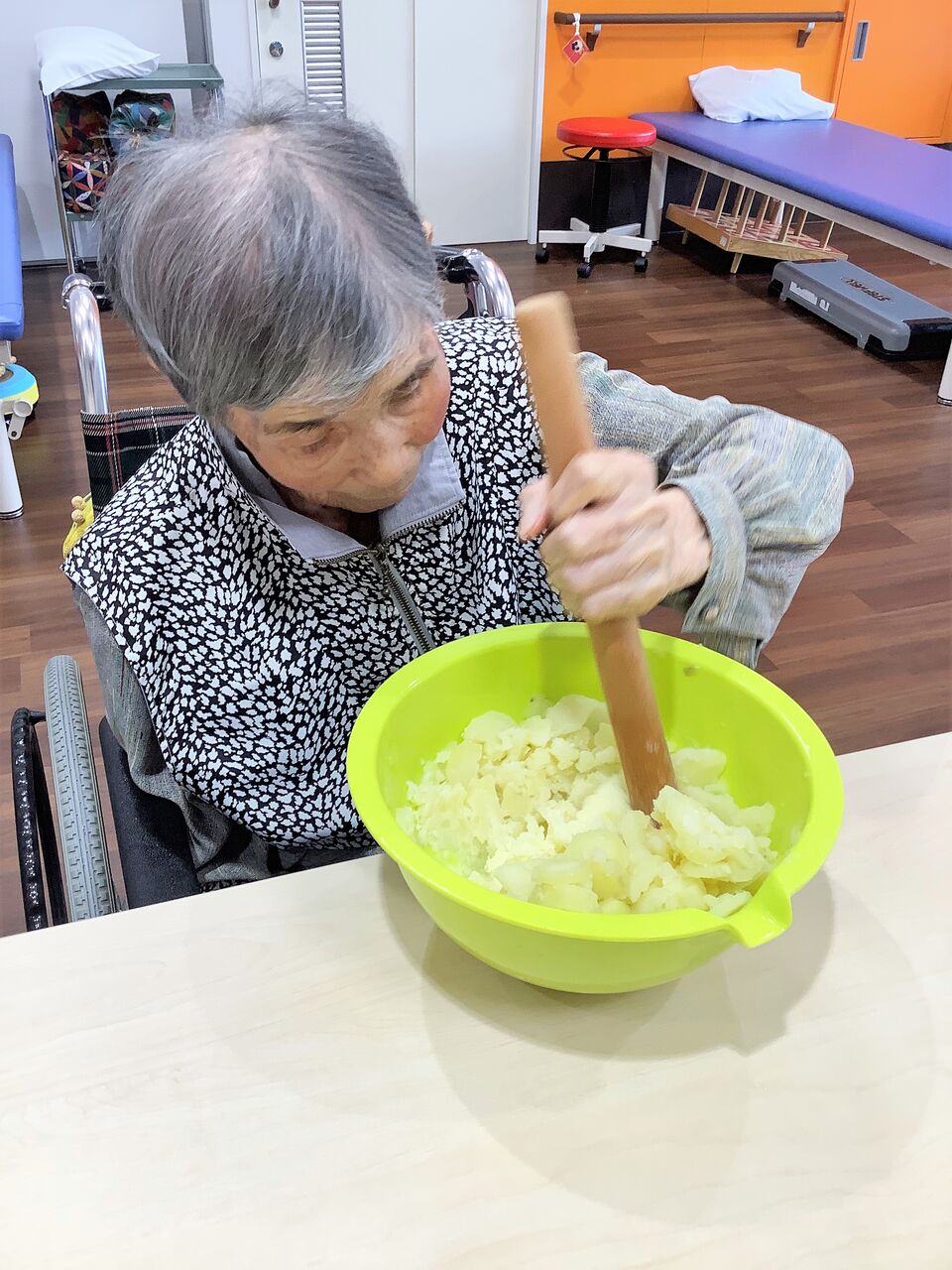 料理クラブで 昼ご飯のおかずを作りました あぷりん日記 ナイスランド北方のブログ 料理クラブで 昼ご飯のおかずを作りました あぷりん日記 ナイスランド北方のブログ