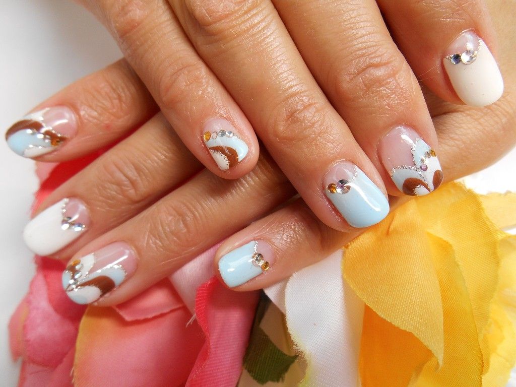 ナイスネイル イオンタウンf T吉川美南店