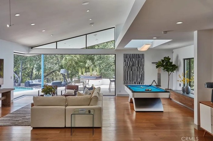 SnapCrab_NoName_2024-5-23_20-31-52_No-00