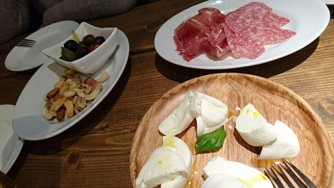 CHEESE FAICAL 神田店