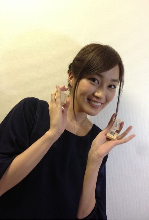 芸能 将棋が好きな女性タレント 有名人を教えてください 人生0手の読み