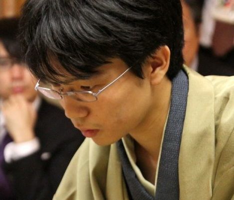 将棋 あと１勝 の重圧を跳ね返せるか 羽生善治vs豊島将之 棋聖戦第４局 棋譜検討 人生０手の読み
