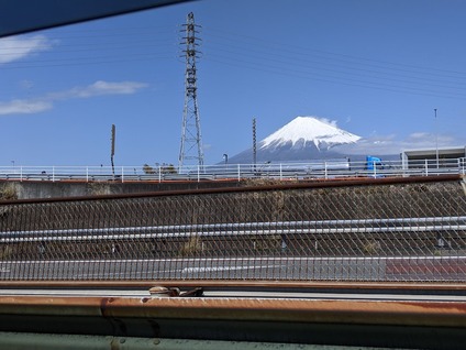 4月14日に富士桜自然墓地公園の桜2