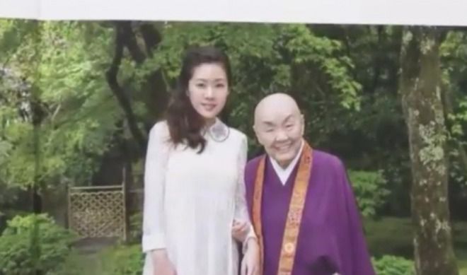 出版 小保方氏 2年ぶり登場に驚きの声 まるで別人 誰か分からなかった 日本経済ニュース 出版 小保方氏 2年ぶり登場に驚きの声 まるで別人 誰か分からなかった 日本経済ニュース