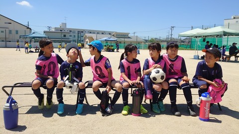 DSCPDC_0001_BURST20220702101136834_COVER