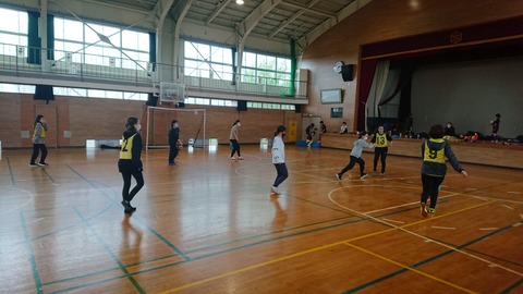 DSCPDC_0002_BURST20210502143651390_COVER