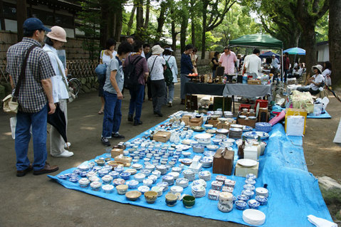 080705鶴岡八幡宮骨董祭