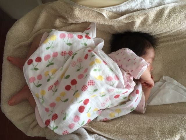 生後6週間 寝ない日が出てきました 2児子育て中アラフォー母のblog 生後6週間 寝ない日が出てきました 2児子育て中アラフォー母のblog