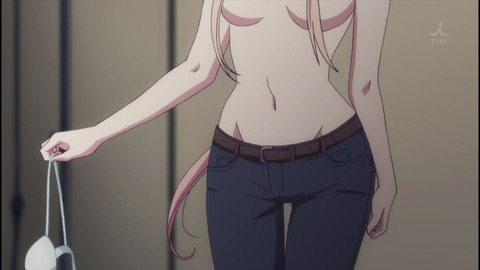 hentai_Smile Down the Runway5
