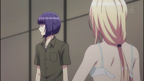 hentai_Smile Down the Runway3