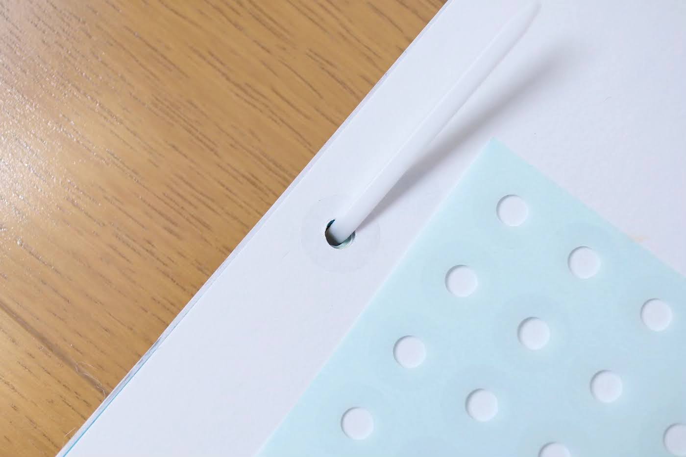 こどもの作品収納の悩みを解決 100均アイテム3つでかさ張らない収納に スッキリクラスコト Powered By ライブドアブログ