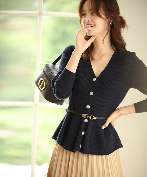 ペプラムニットカーディガン