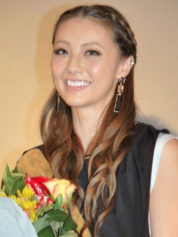 E Girls Ami 映画 謝罪の王様 の主題歌 ごめんなさいのkissing You で紅白出場 狙ってます 日刊 スポーツ 芸能ニュース