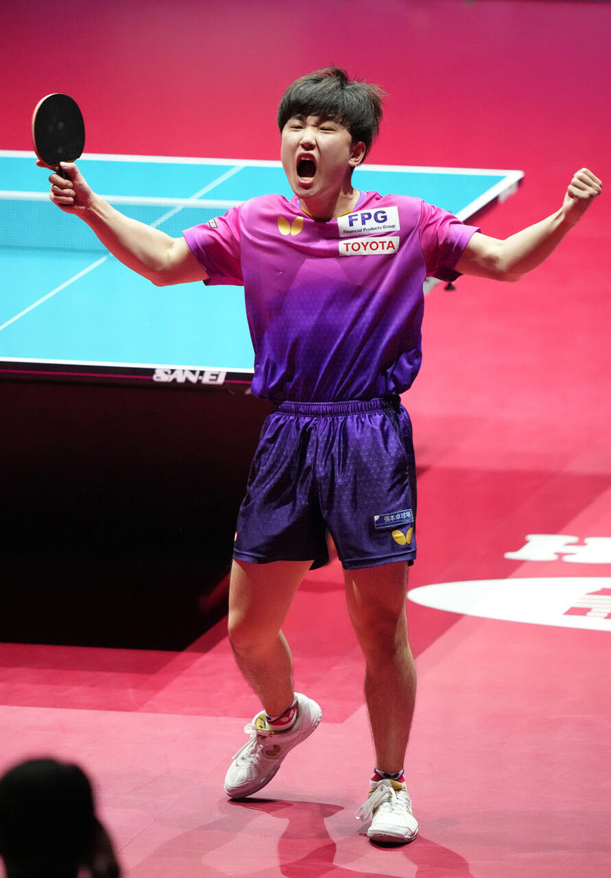 【卓球】選考会  無難に張本が優勝しそうだが  戸上がこけずに決勝来たら戸上だろうなあ