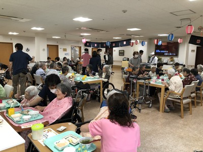 【240617出張寿司】お召し上がり中①