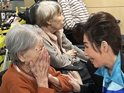 962CC256-2C8B-4F6D-916E-8E459EC41584-L0-001