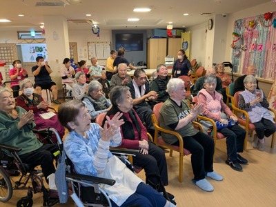 PXL_20251127_054538858