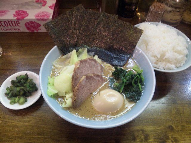 386杯目 横浜家系ラーメン家家家 錦糸町店 東京都墨田区江東橋2 16 10 大盛 Vamosラーメン部