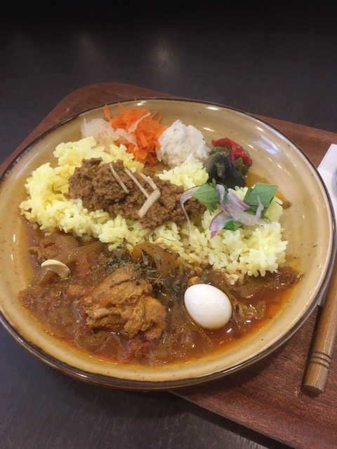 EE0588CB-637F-461D-960F-E2620B80A3EE