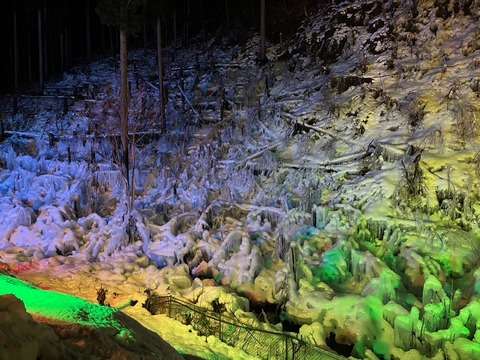 39317261-6310-4A12-A37C-BA3F6EBFFD44