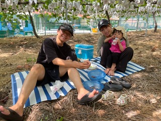LINE_ALBUM_ぶどう狩り 写真_240829_7