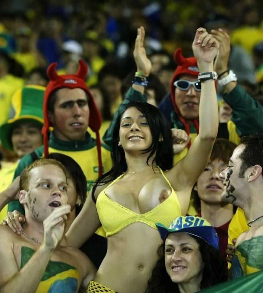 ブラジルサポーターのおっぱいwww Opiとかフェチ系にゃんてな ブラジルサポーターのおっぱいwww Opiとかフェチ系にゃんてな