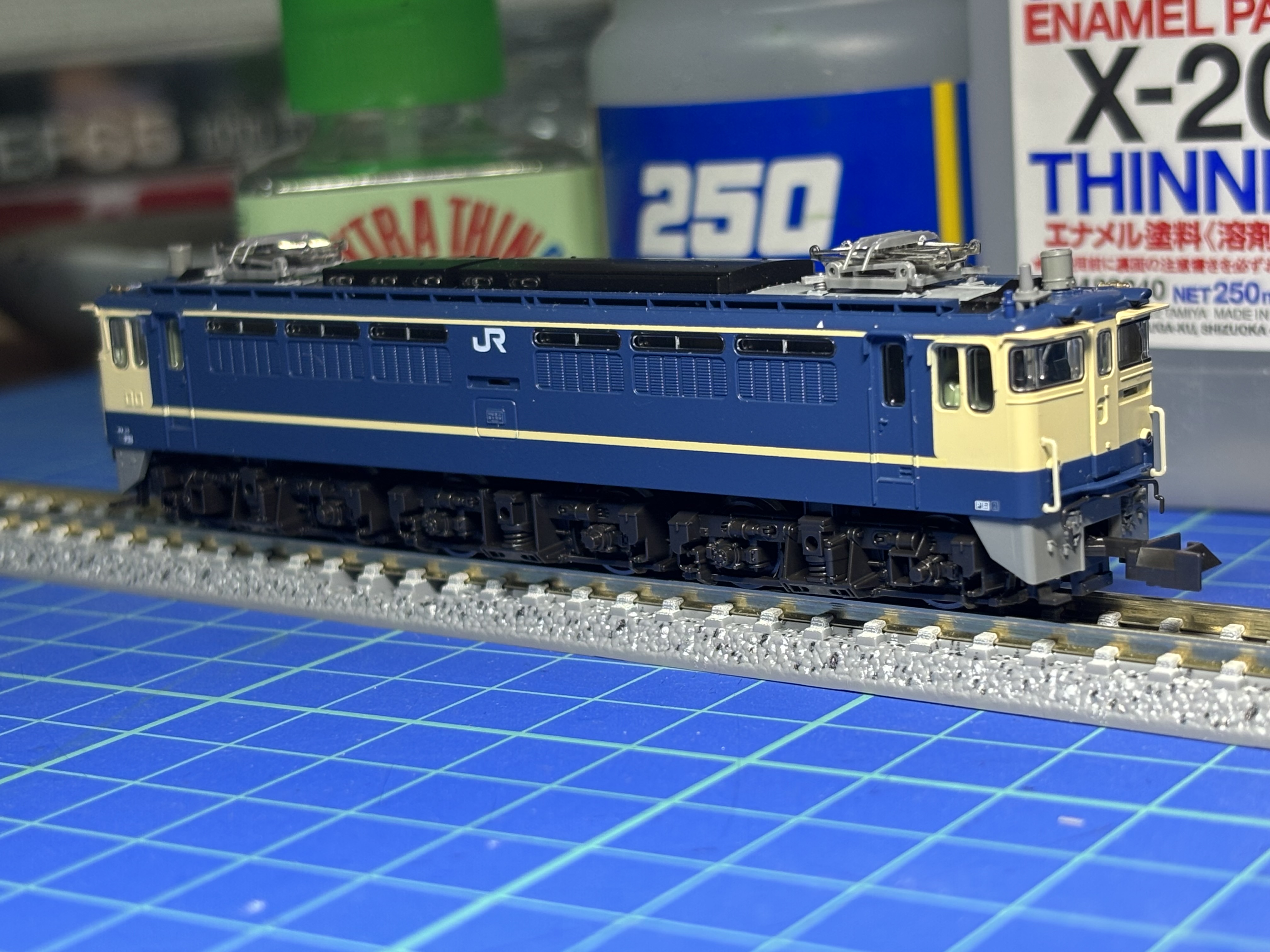 KATO 3061-8 EF65 1000 後期型(JR仕様)を買いました&軽整備 : なんか