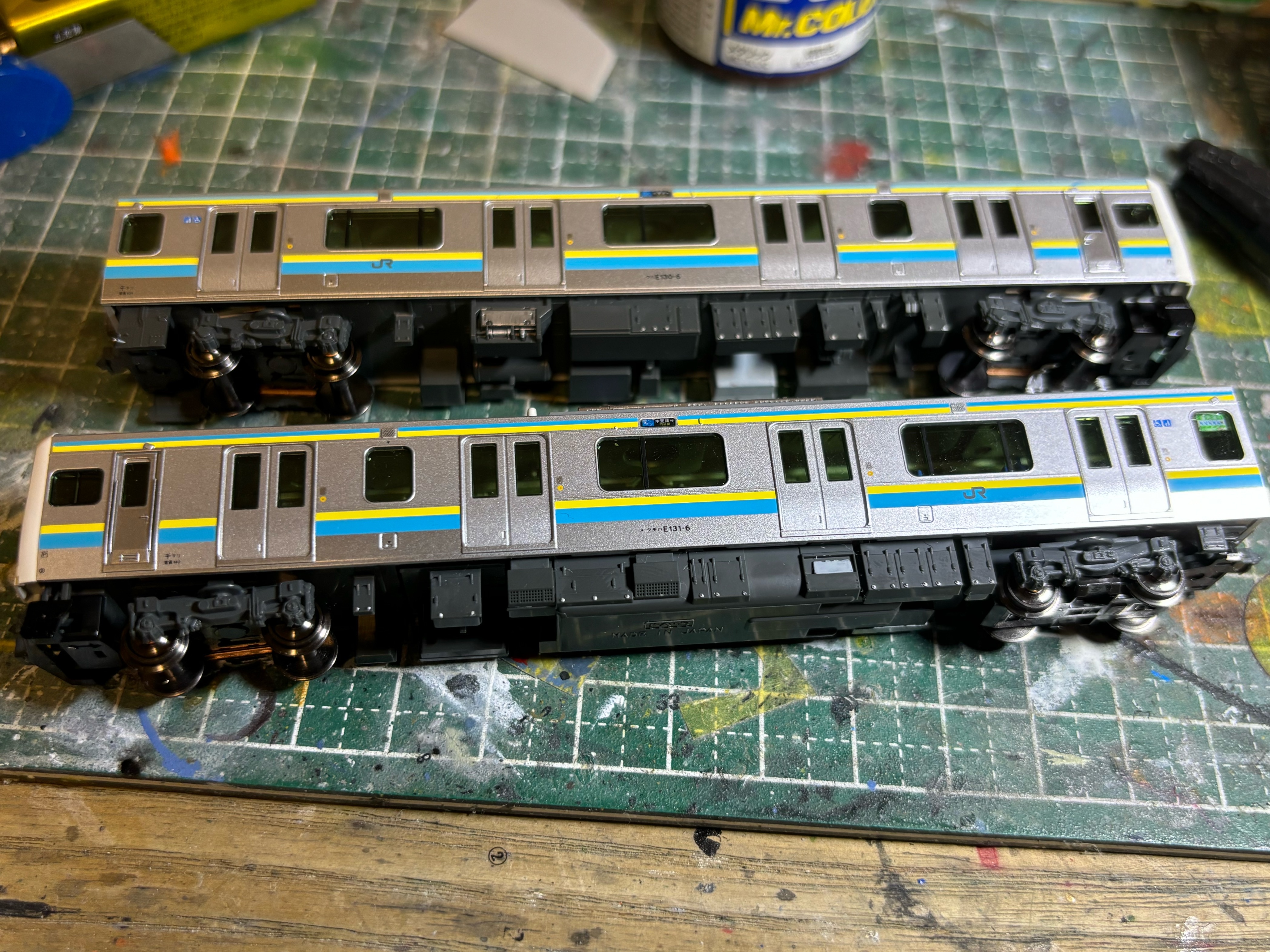 KATOのE131-0を買いました&TOMIX双頭連結器とKATOフック無し密連を連結