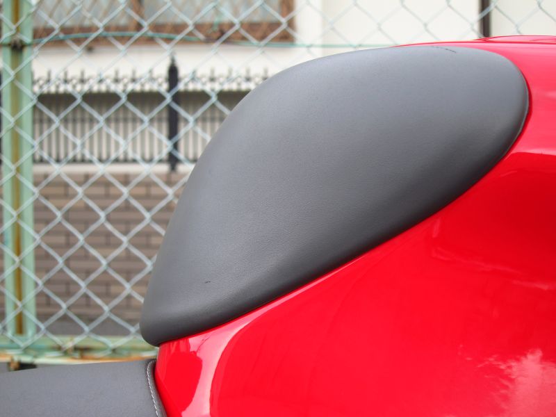 ドゥカティ　タンク　SS900　SS1000DS Beater ビーターアルミタンク DUCATI SS900ie SS1000DS用 – DUCATISM