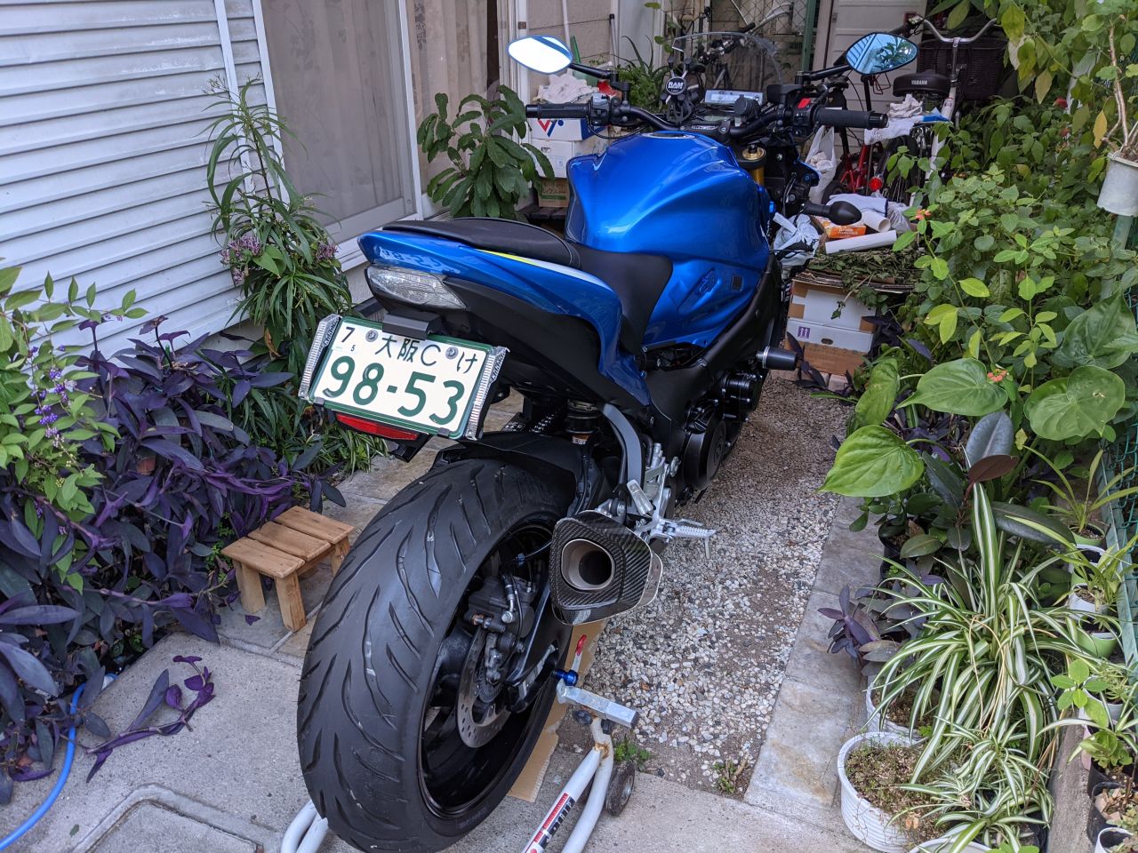 GSX-S1000F バッテリー交換 : ニンさんのガレージ