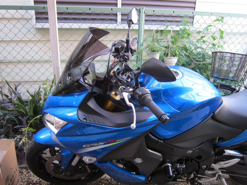 SUZUKI GSX-S1000F「GSX-S1000Fミラー交換」 | ウェビック