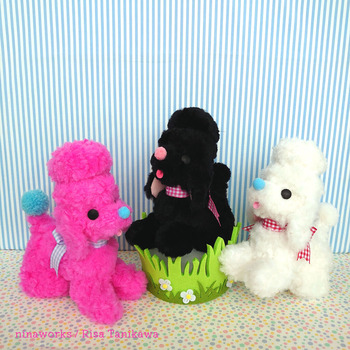 lying_poodles3_3