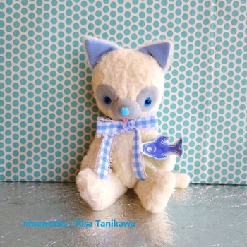 sea_cat white