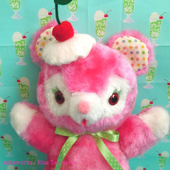 creamsodabear_strawberry