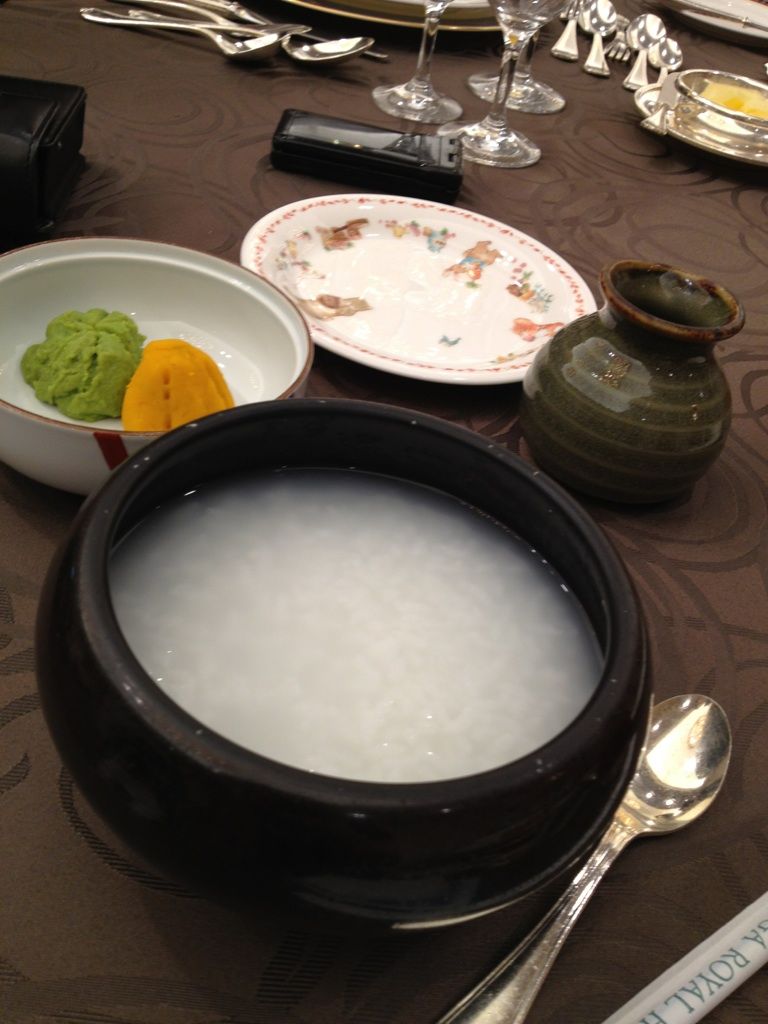 臨月で１歳児連れて結婚式に出席 べビ編 B Aby B Lue