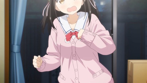 (8)