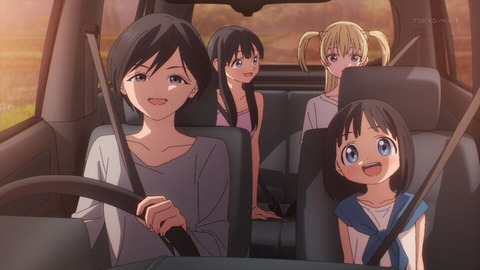 (708)