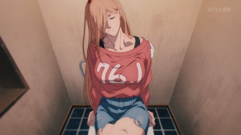(8)