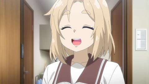 (100)