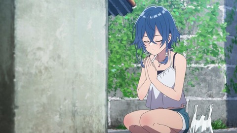 (221)