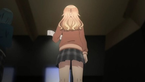 (93)
