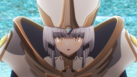 (4)