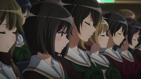 (3)