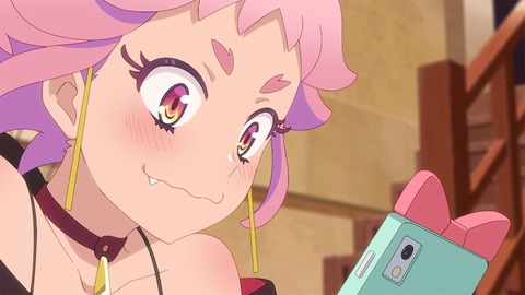 (5)