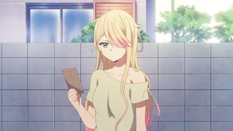 (65)