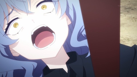 (15)